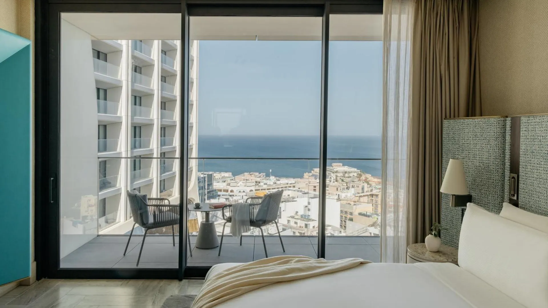 Me Malta By Melia Hotel Saint Julian's